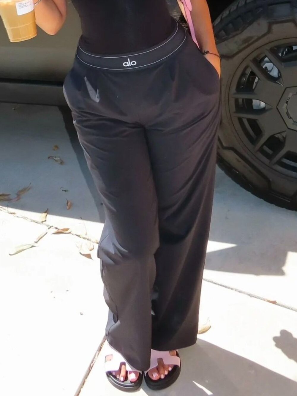🌼Alo Yoga Suit Up Trouser Dark Grey Regular (30" Inseam)🖤 - Picture 11 of 11
